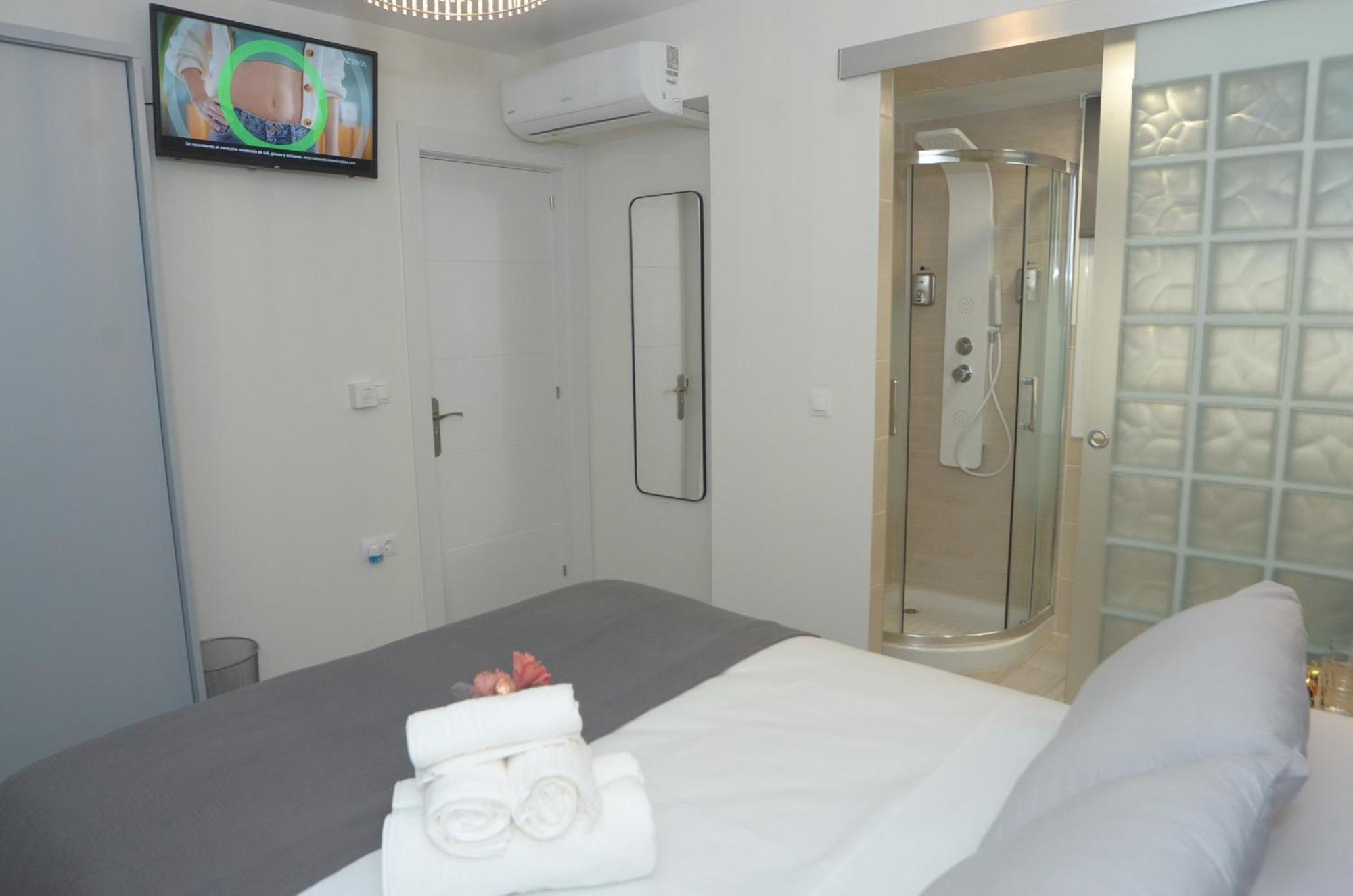 Alojamiento Beethoven Luxury Malaga Luaran gambar