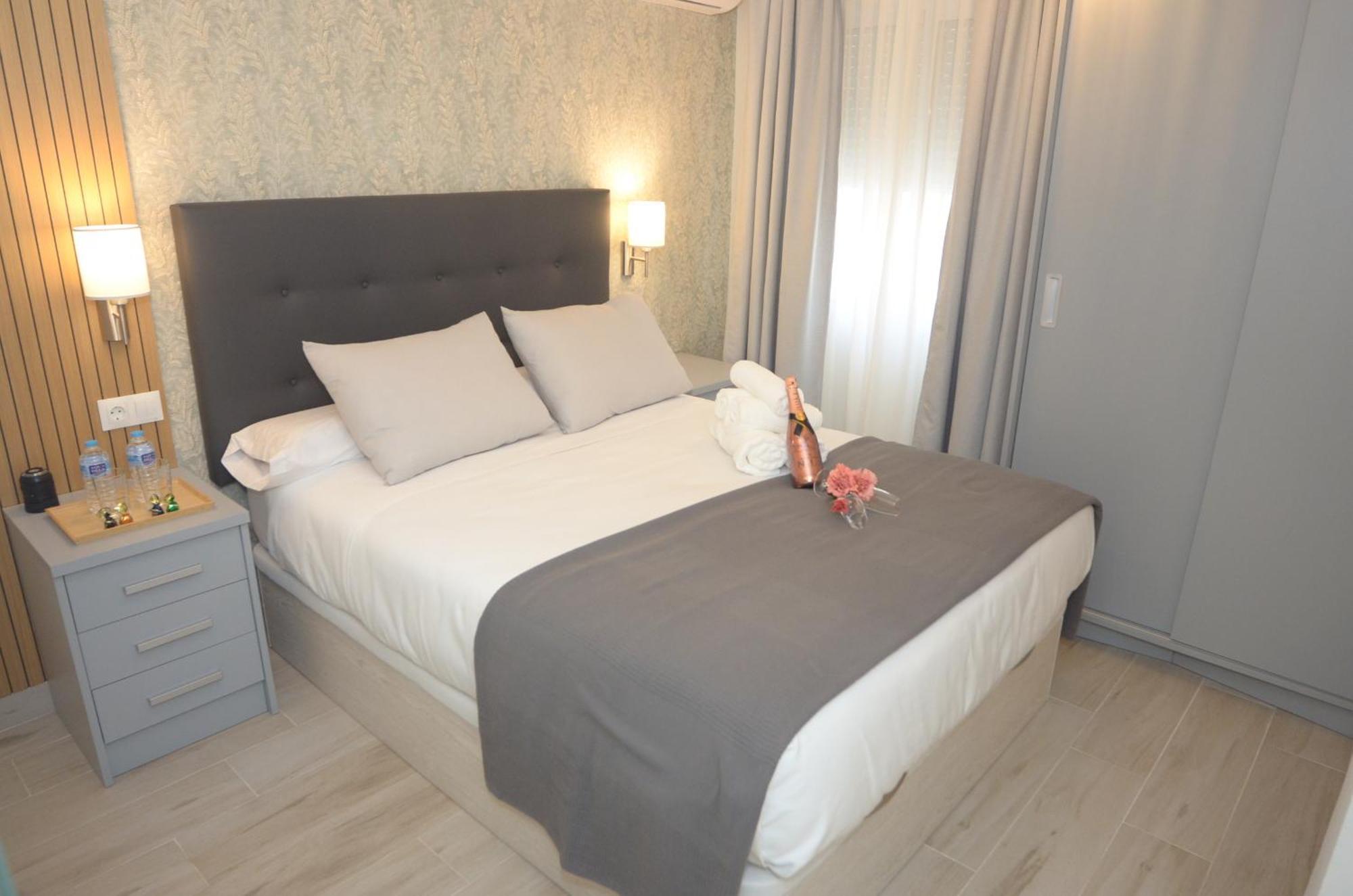 Alojamiento Beethoven Luxury Malaga Luaran gambar