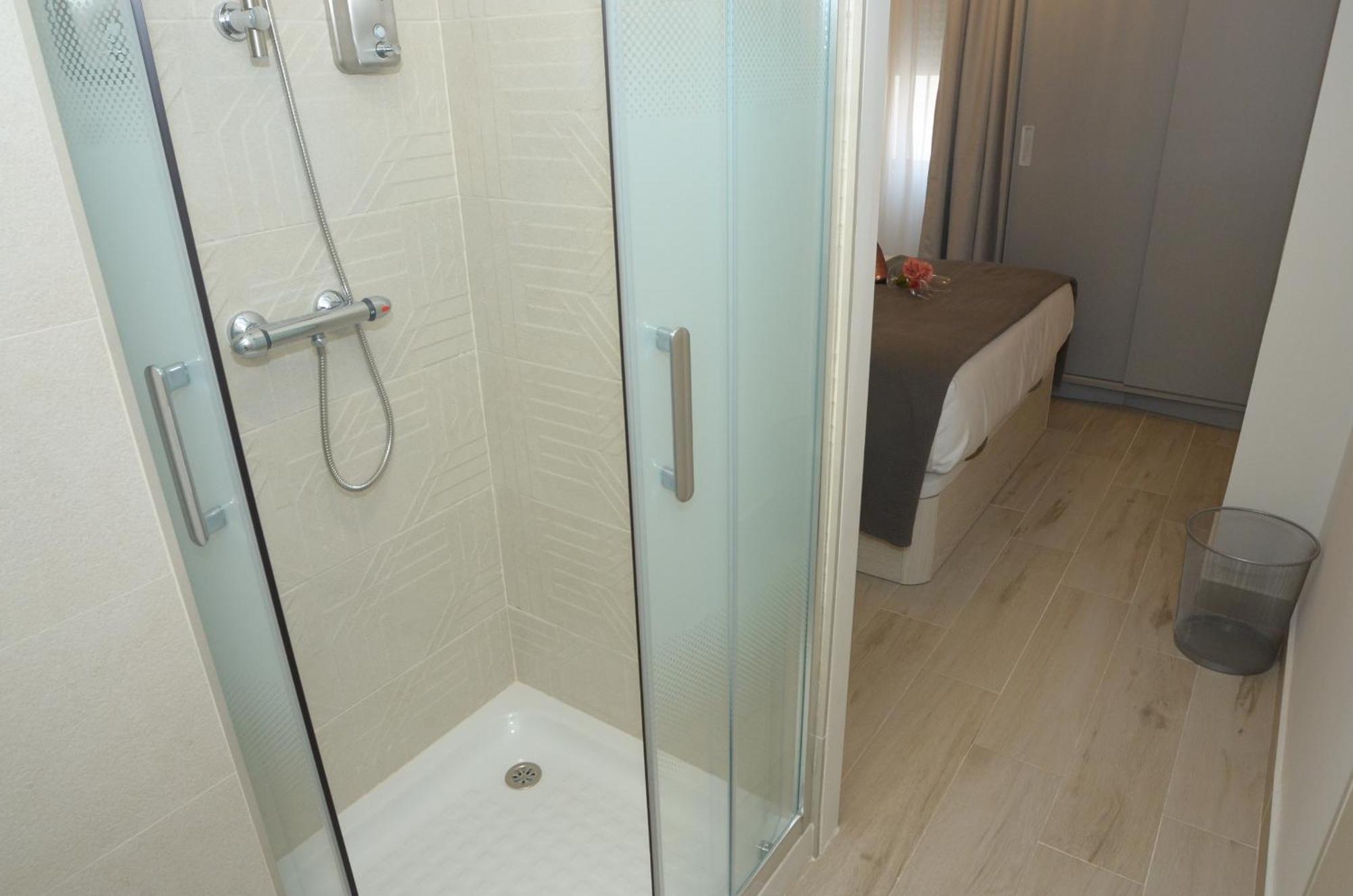 Alojamiento Beethoven Luxury Malaga Luaran gambar